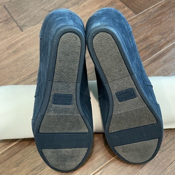 TOMS Desert Suede Wedge Booties- Sz 8.5 - Picture 9 of 10